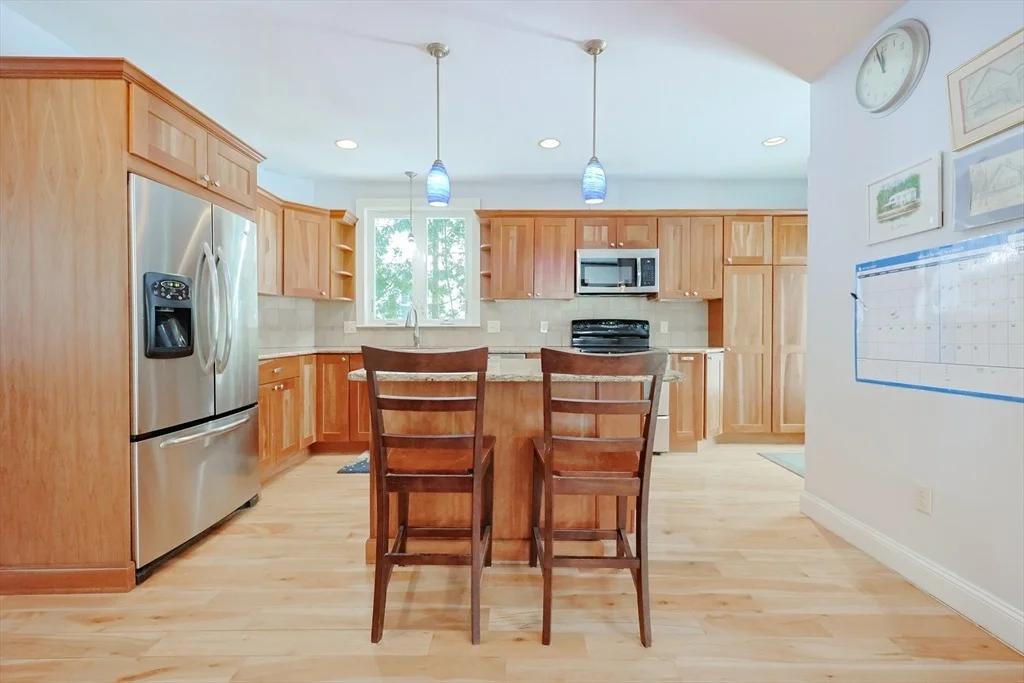 Photo of 50 Riverside Pl