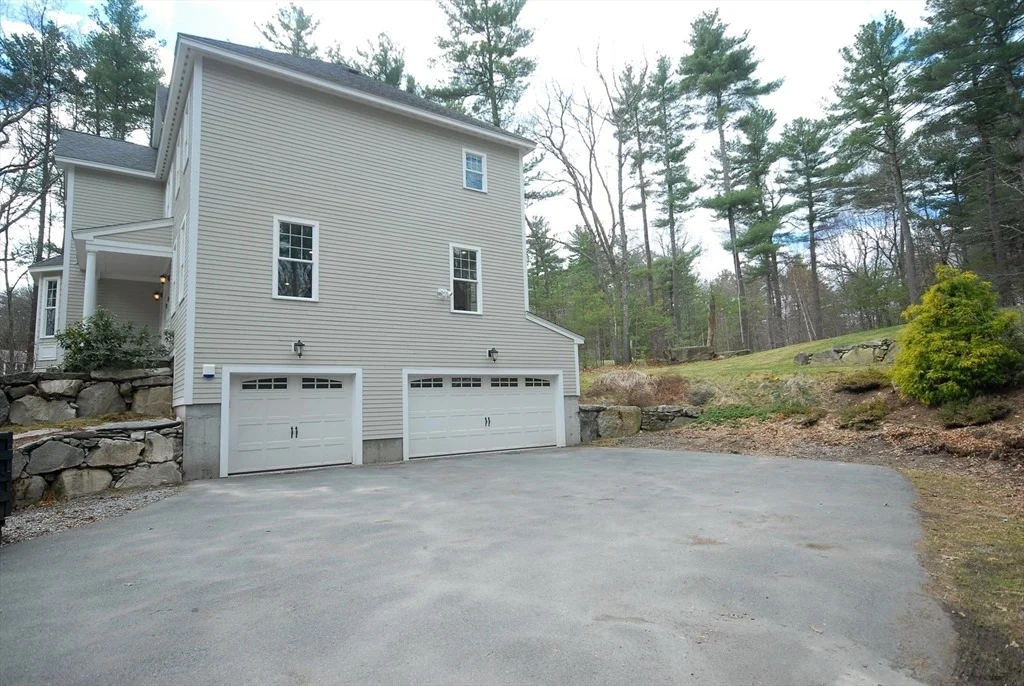 Photo of 742 Main Street