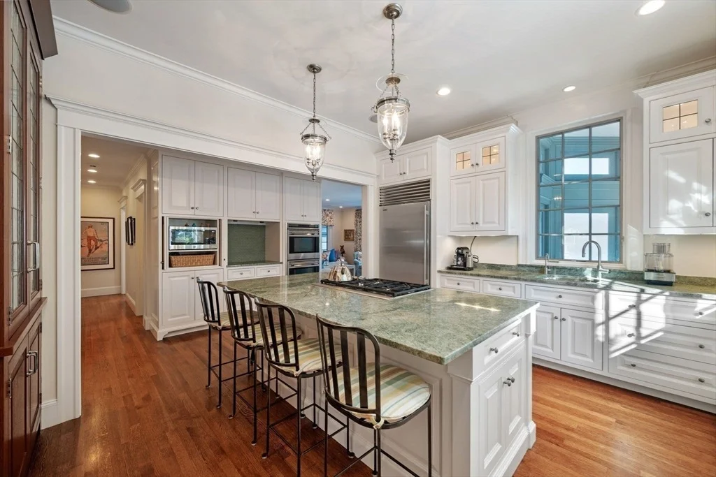 Photo of 45 Forest Ave