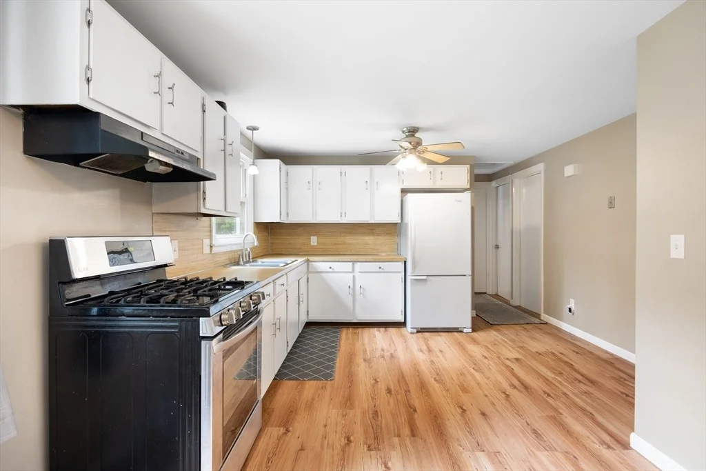 Photo of 37 Parkerview St