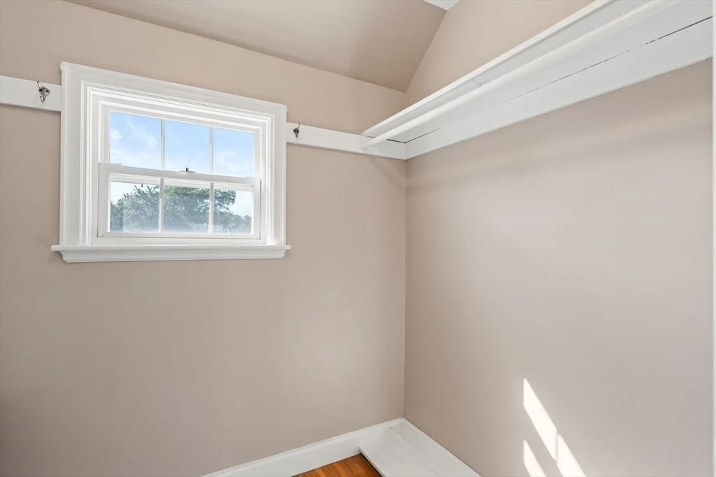 Photo of 74 Princeton Rd