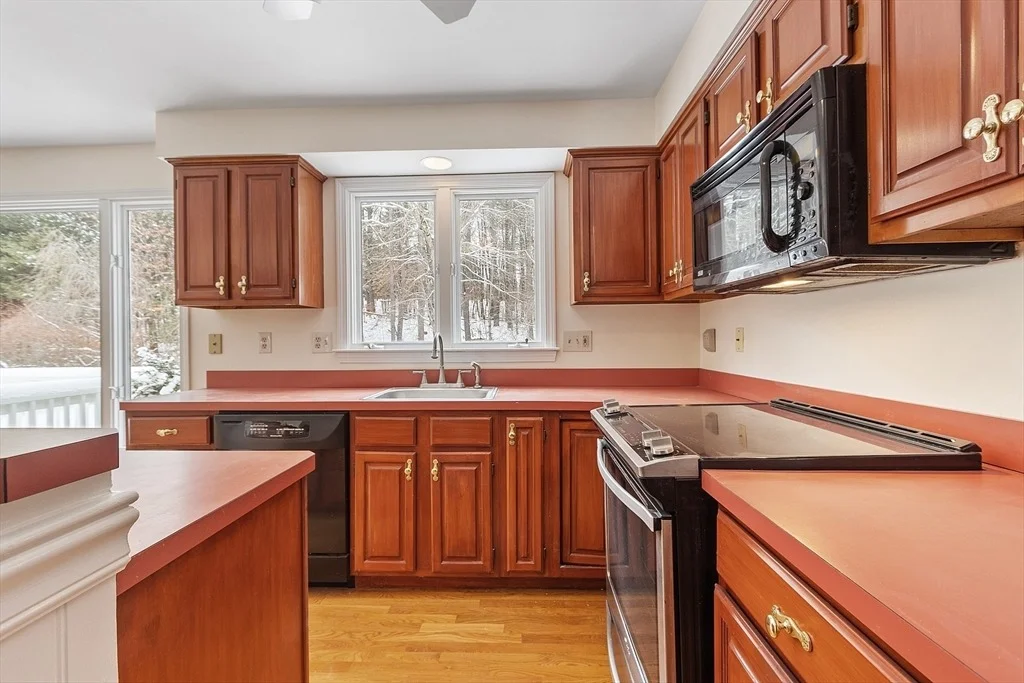 Photo of 204 Houghtons Mill Rd