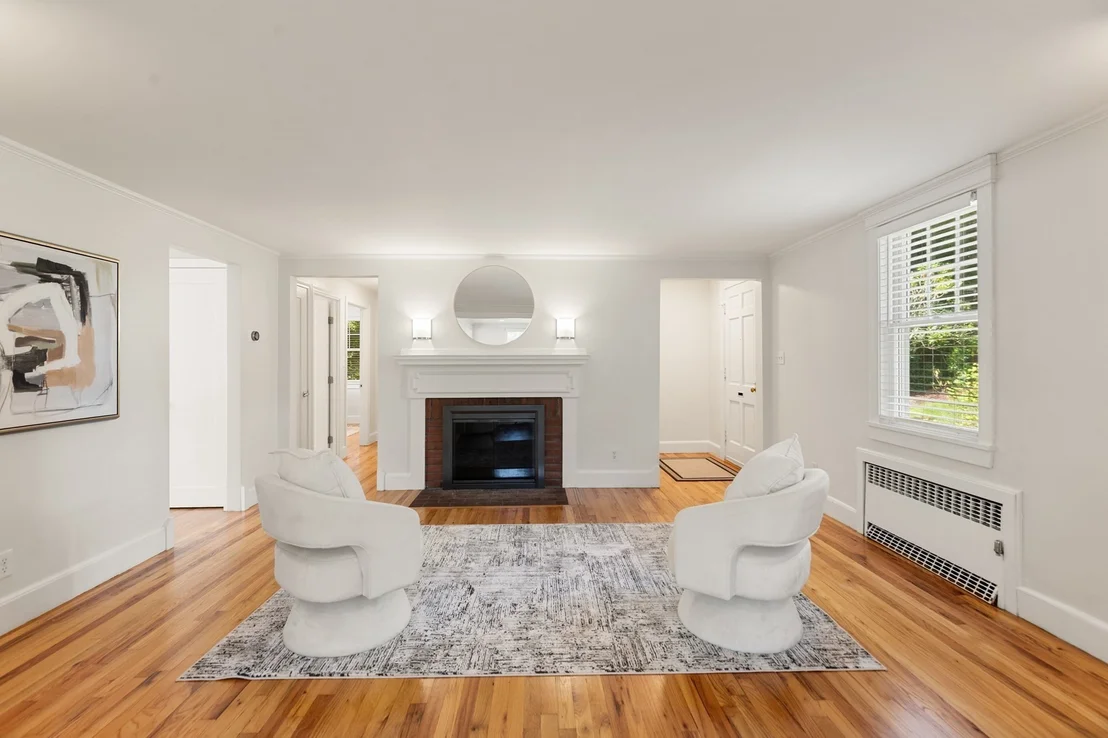 Photo of 11 Stratham Rd