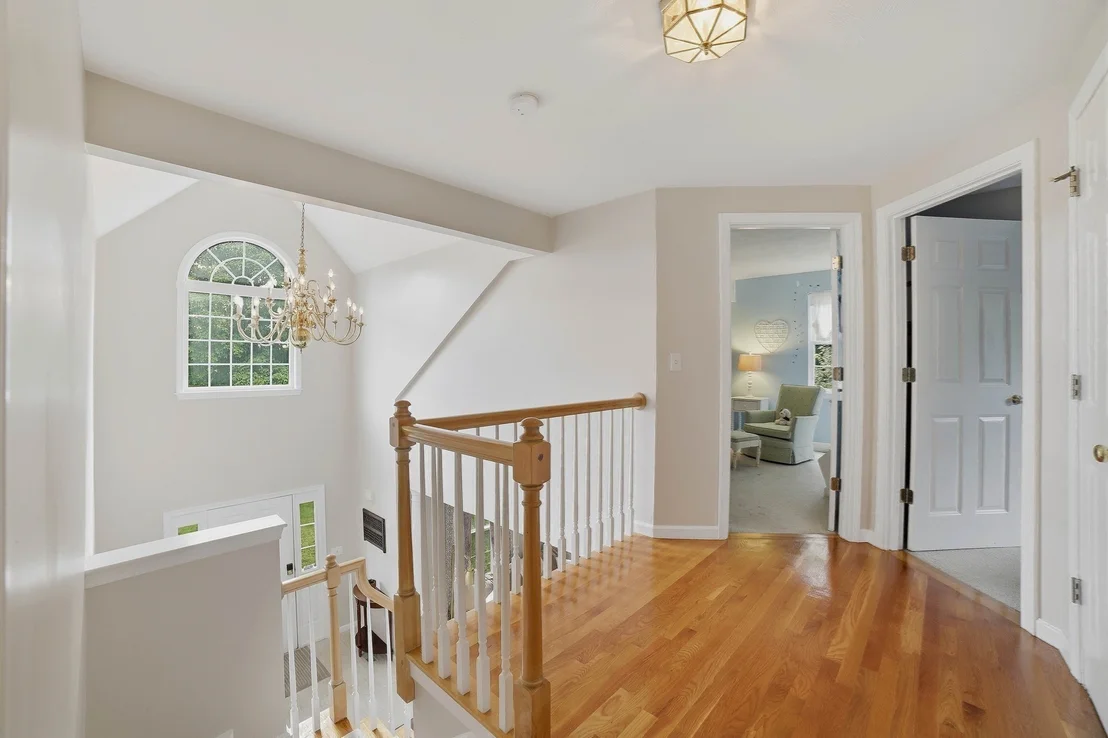 Photo of 72 Palomino Dr