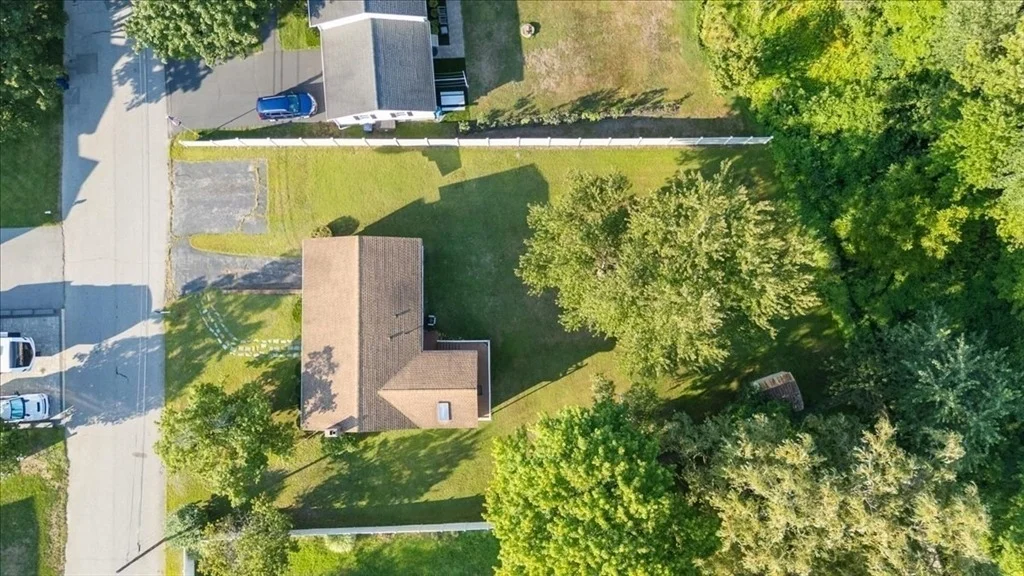 Photo of 15 Blue Jay Avenue