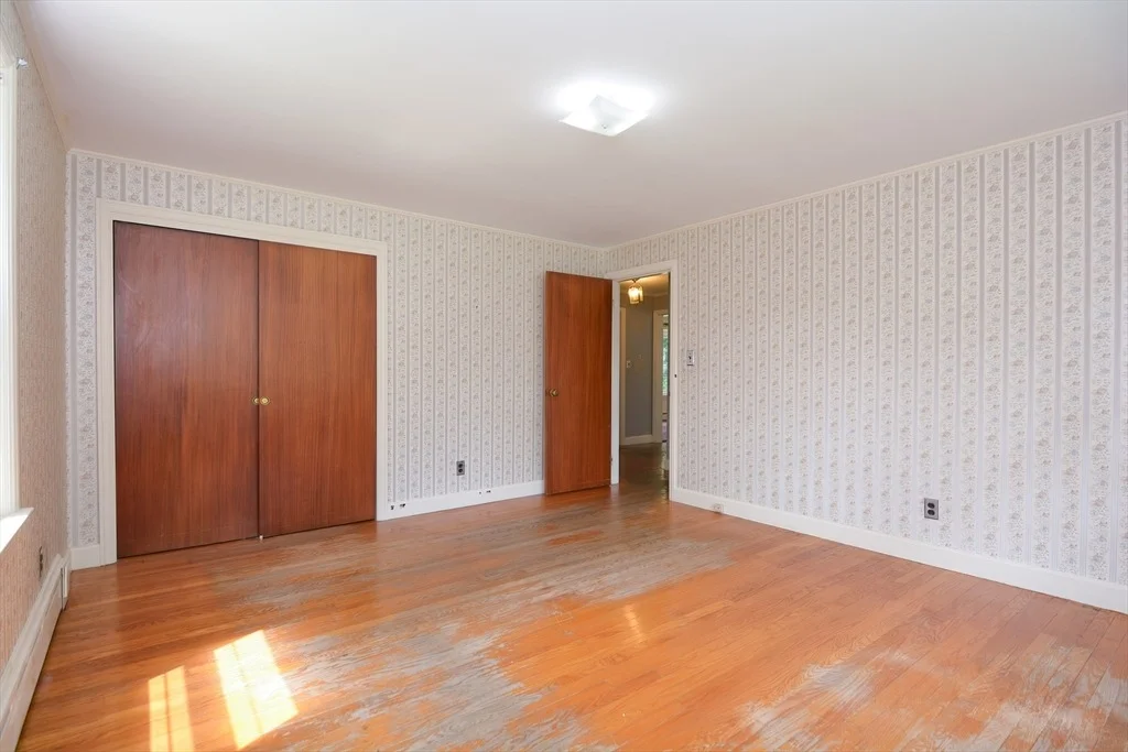 Photo of 41 Russell Rd