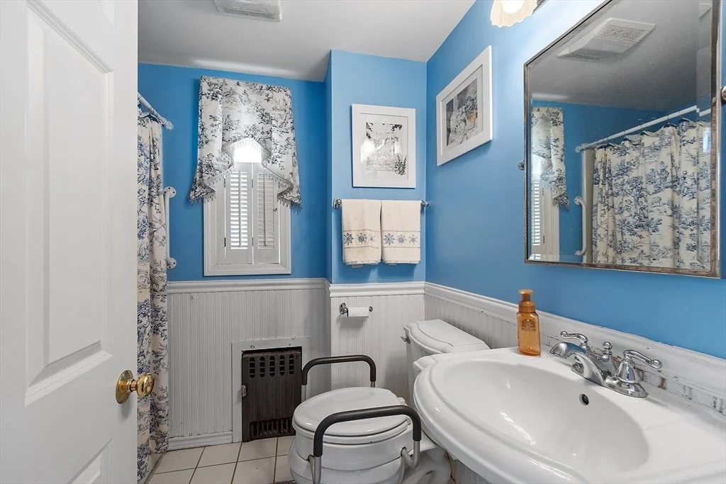 Photo of 27 Fuller St