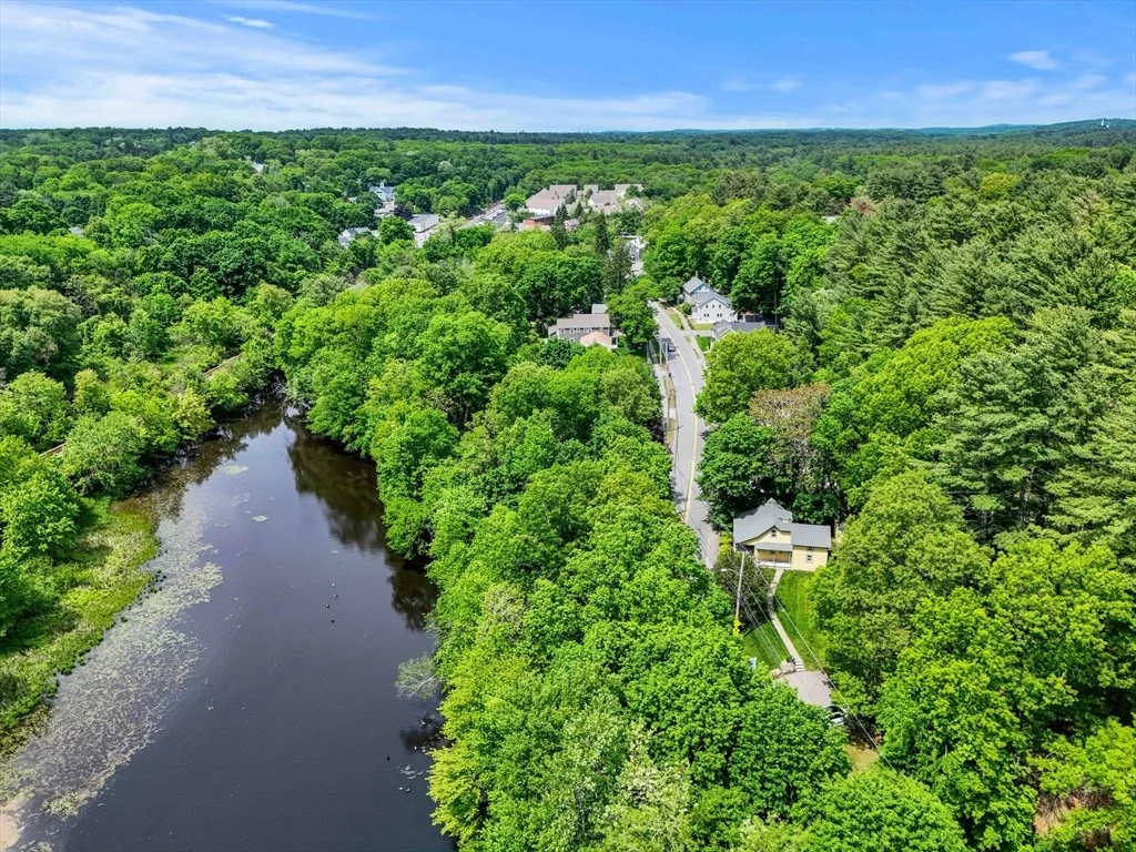 Photo of 32 River St