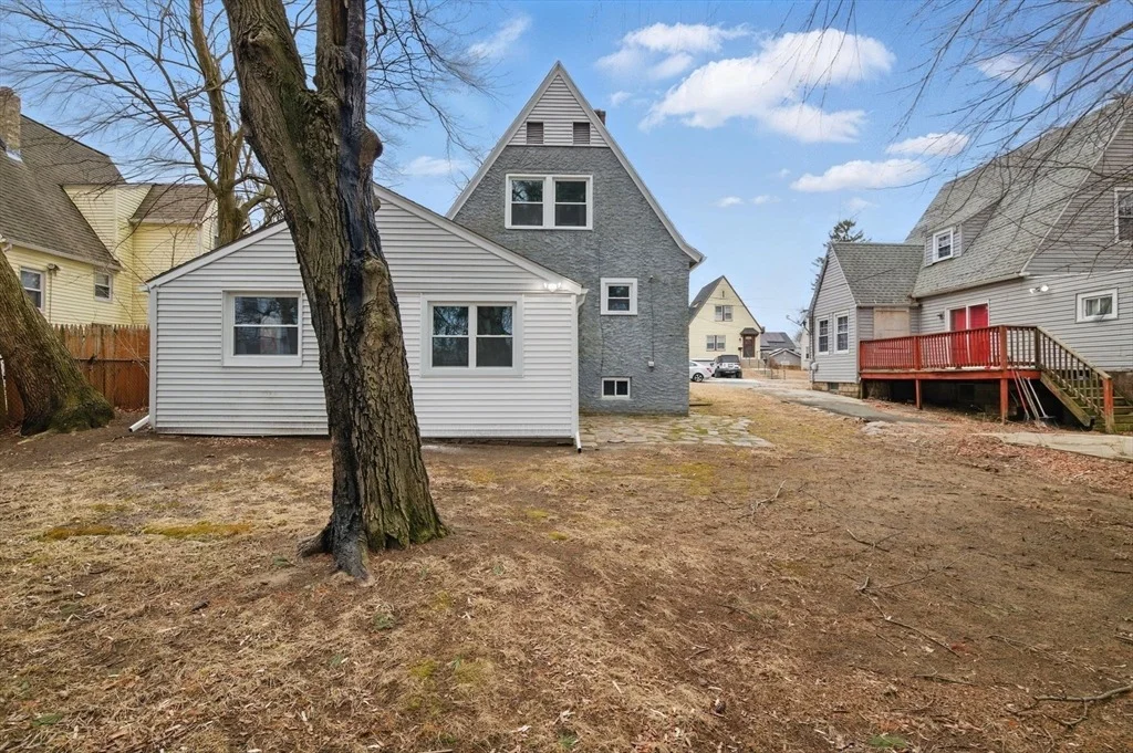Photo of 85 Braddock St