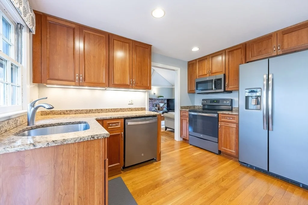 Photo of 11 Garry Dr
