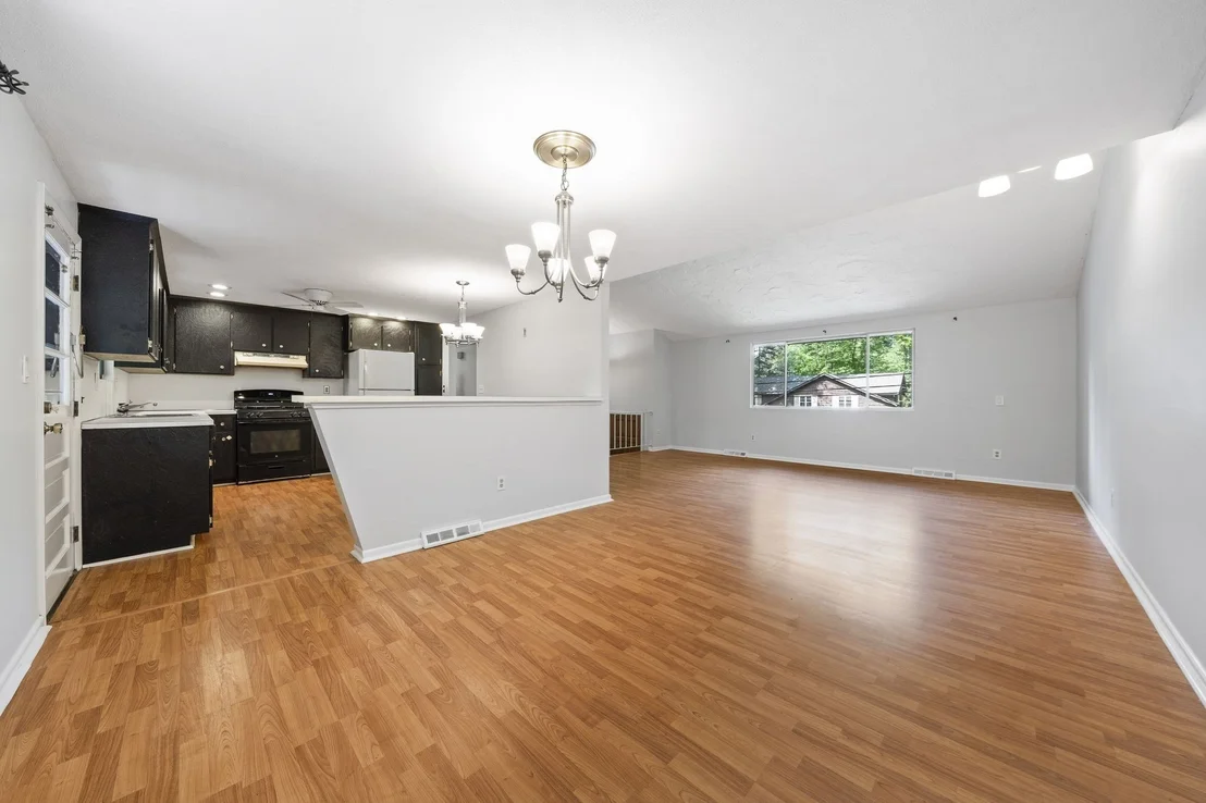Photo of 26 Cedarcrest Rd