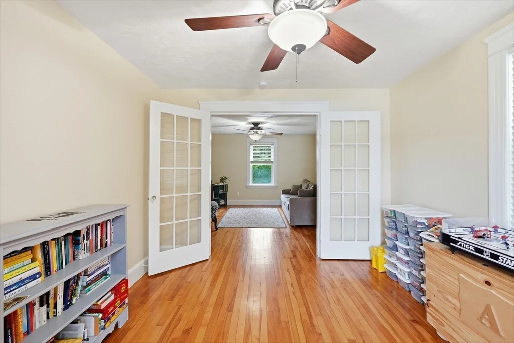 Photo of 161 Boyd St