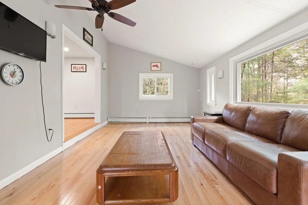 Photo of 8 Matthew Lane