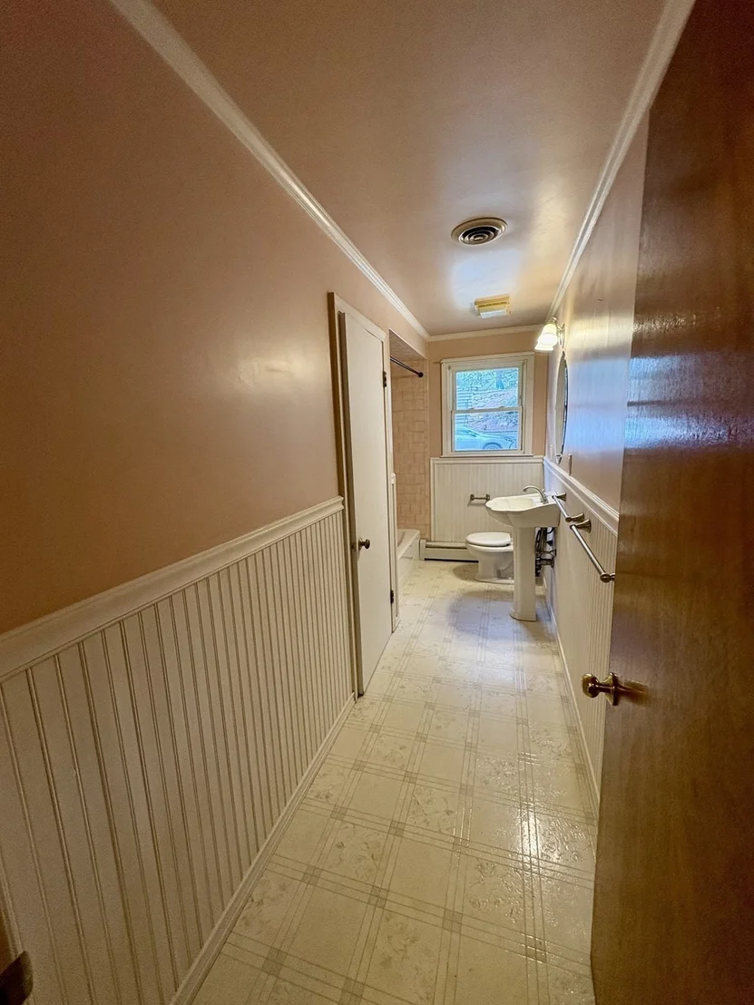 Photo of 175 Dana Ave