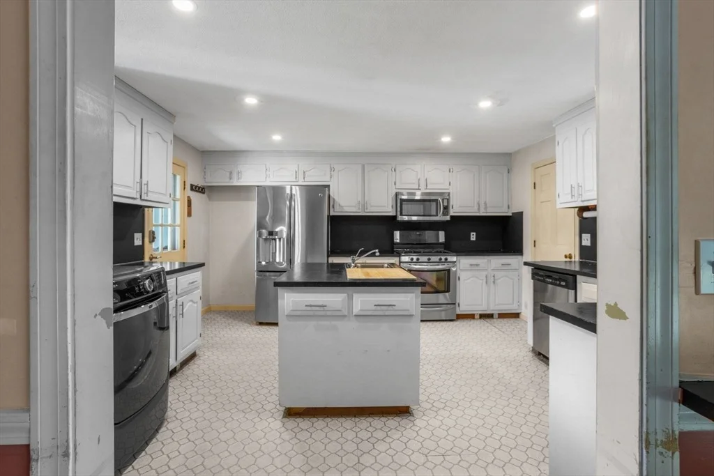Photo of 25 Manor Way