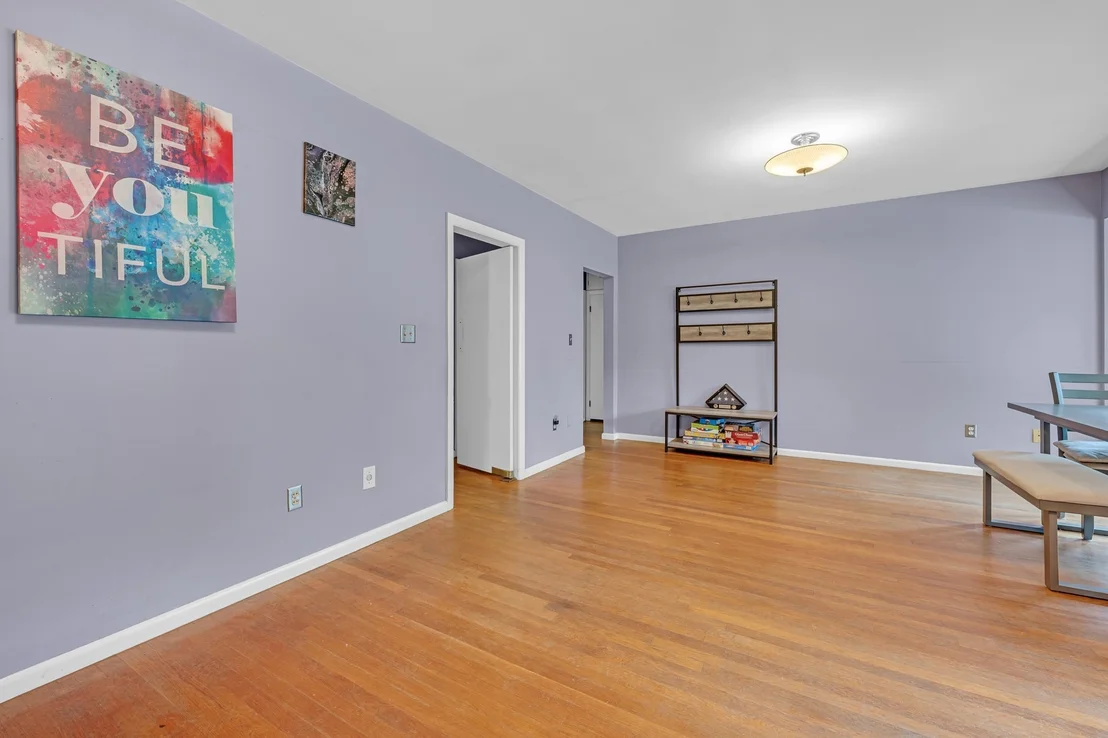 Photo of 63 Wayside Road