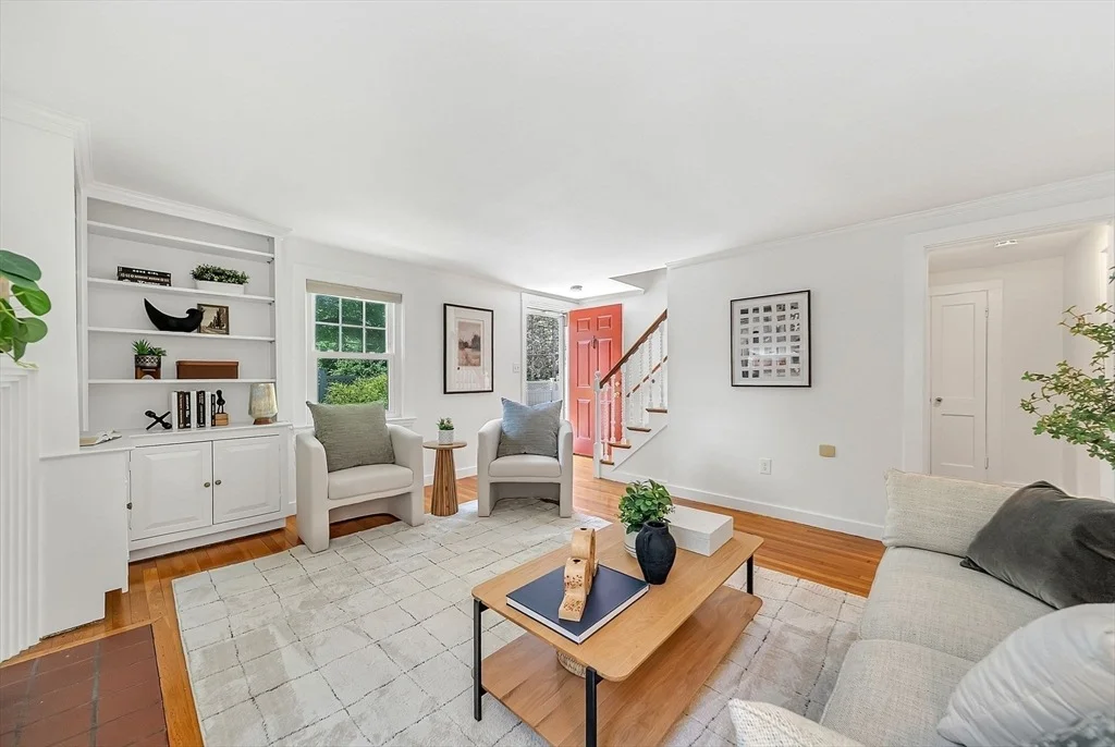 Photo of 9 Stonebridge Rd
