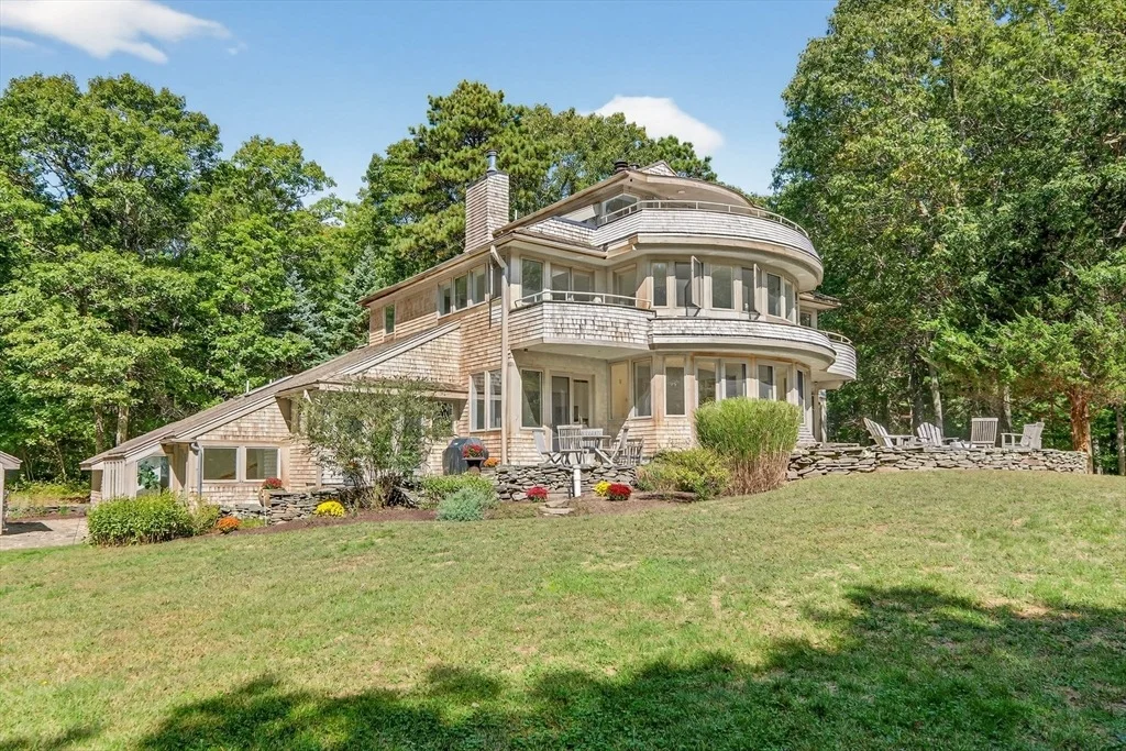 Photo of 91 Piney Point Rd