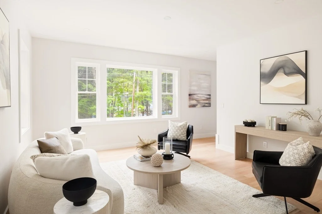 Photo of 87 Lakeview Street