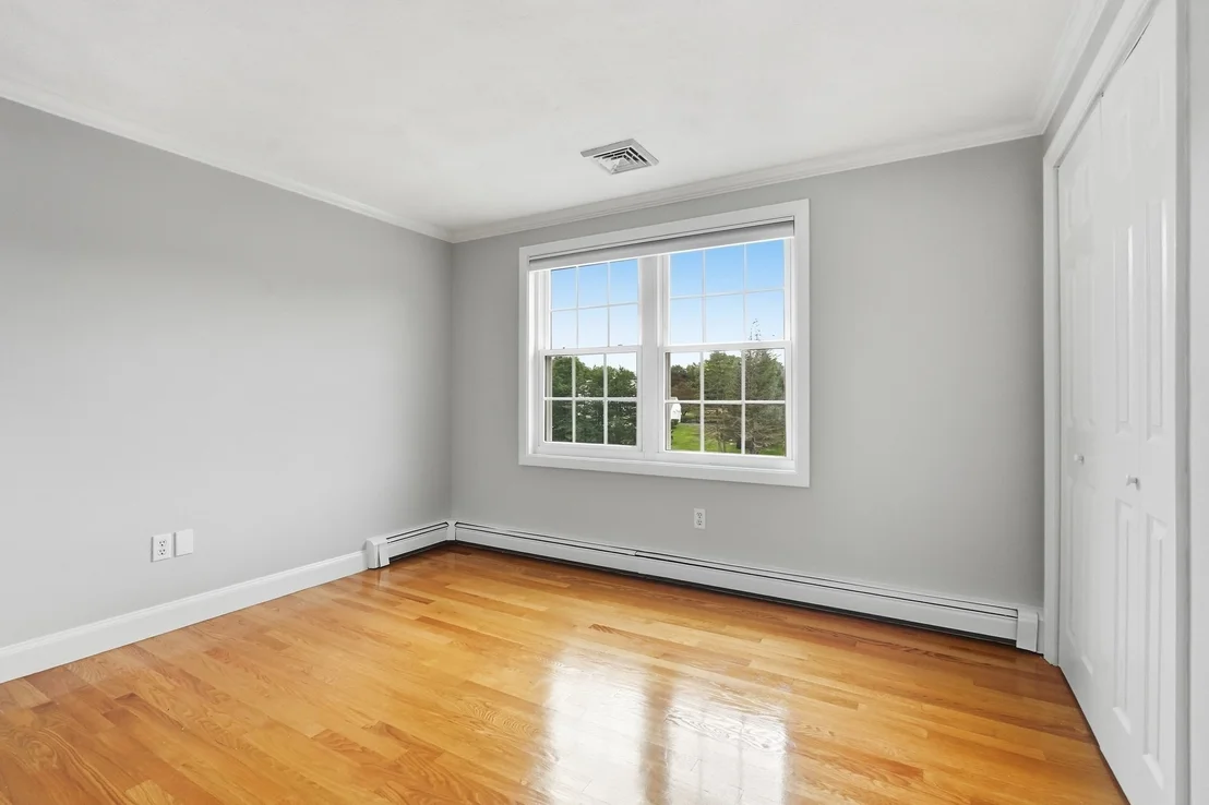 Photo of 6 Turner Dr