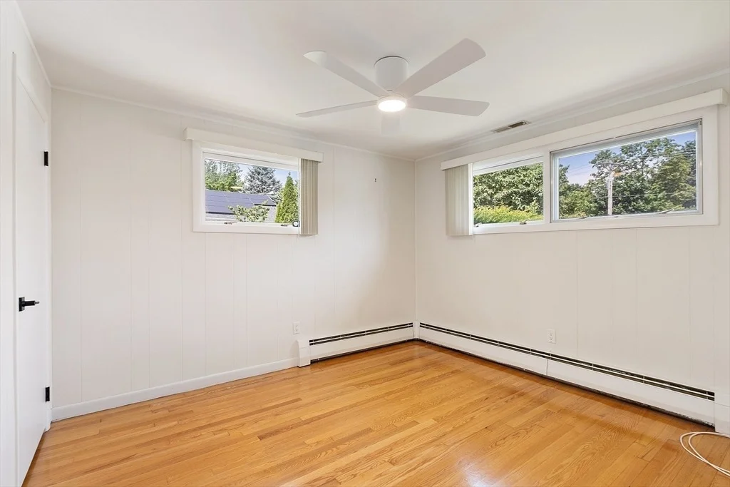 Photo of 33 Durso Ave.