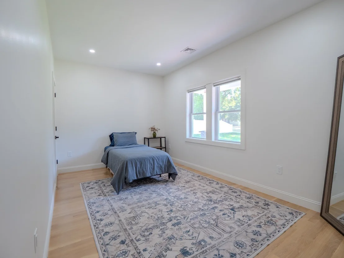 Photo of 68 High St Ext