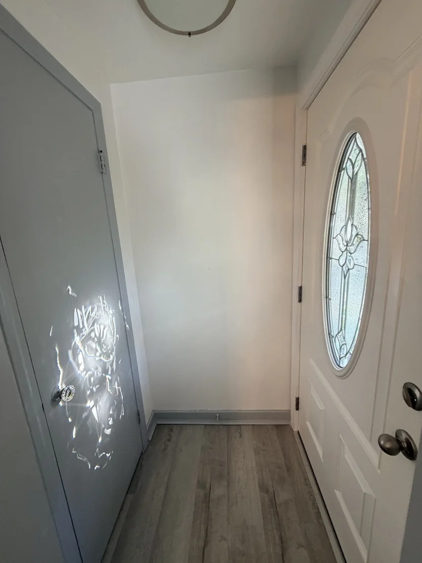 Photo of 169 Roosevelt Ave