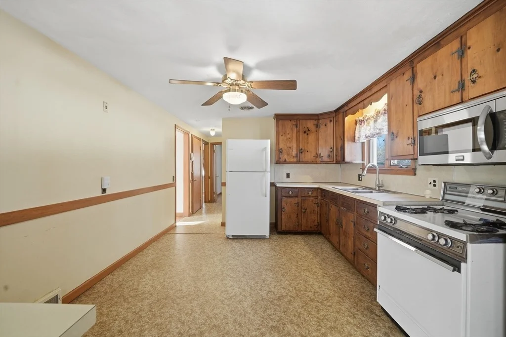 Photo of 80 Jean Dr.