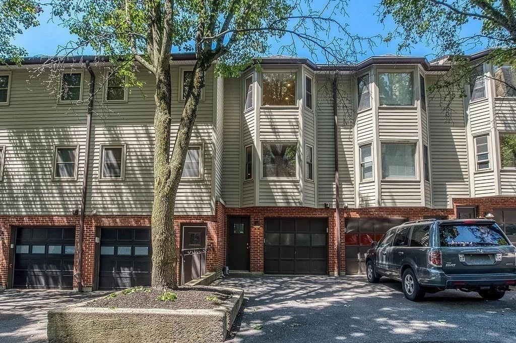 Photo of Unit 54 at 54 Regent Circle