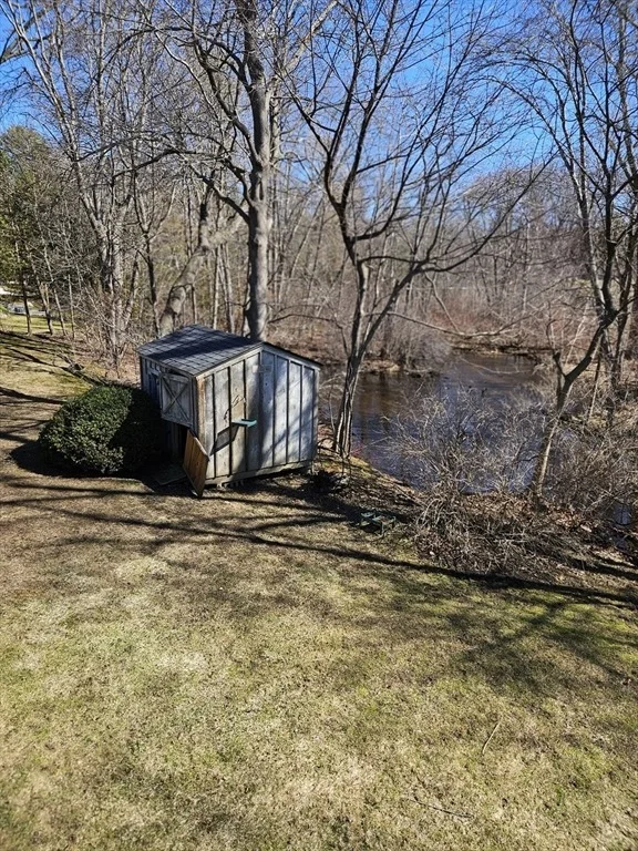 Photo of 174 Helen Dr