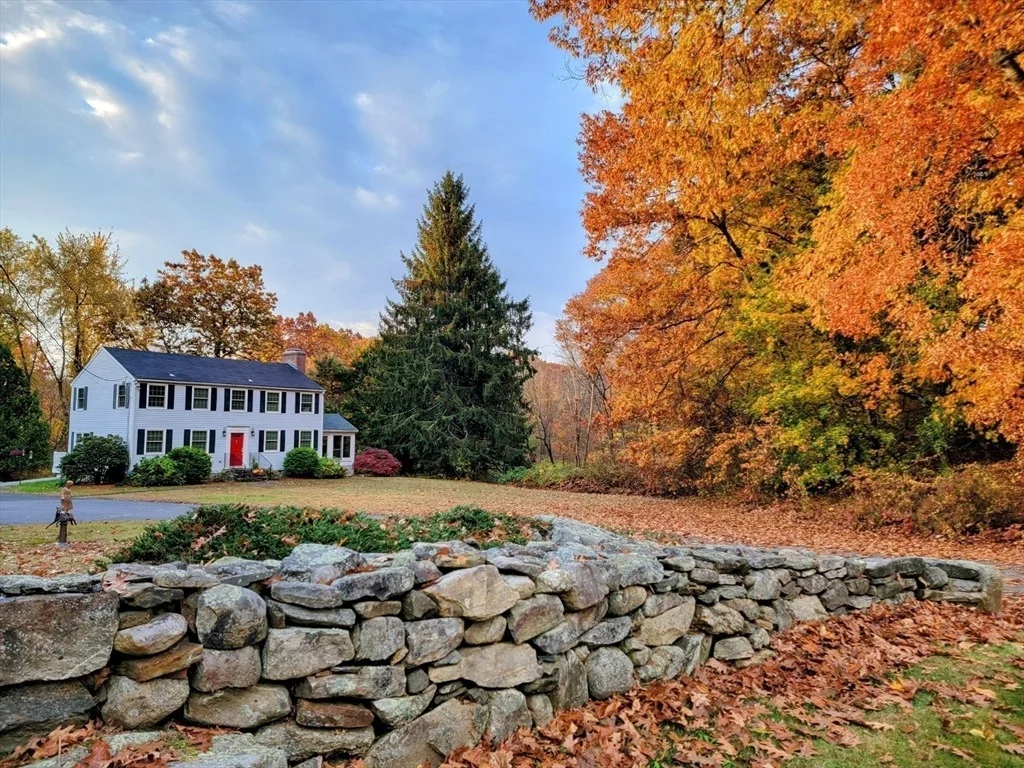 Photo of 959 Hill Rd