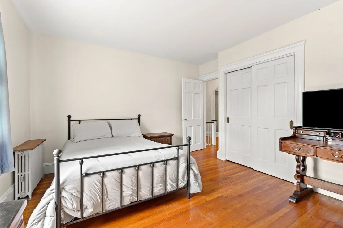 Photo of 28 Preston Beach Road
