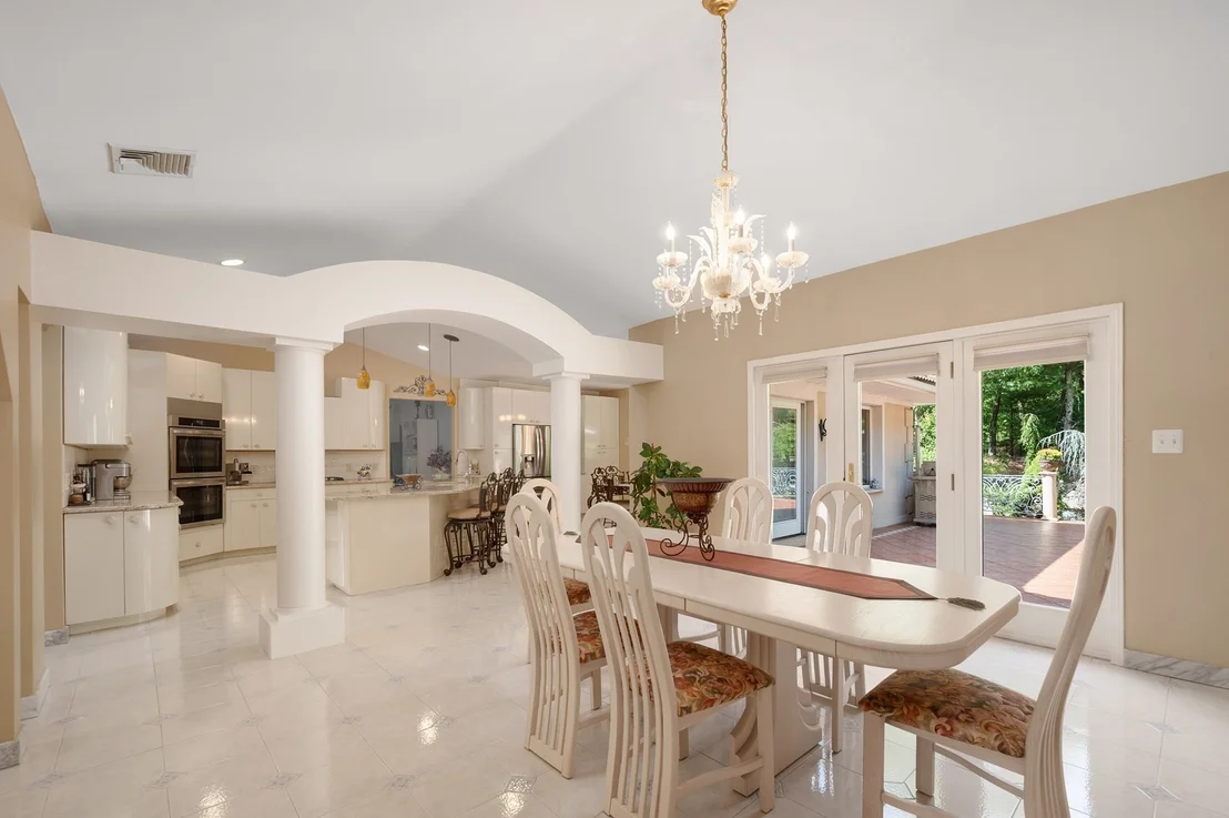 Photo of 22 Brook View Dr