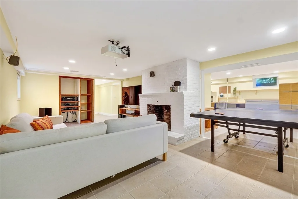 Photo of 41 Taylor Rd