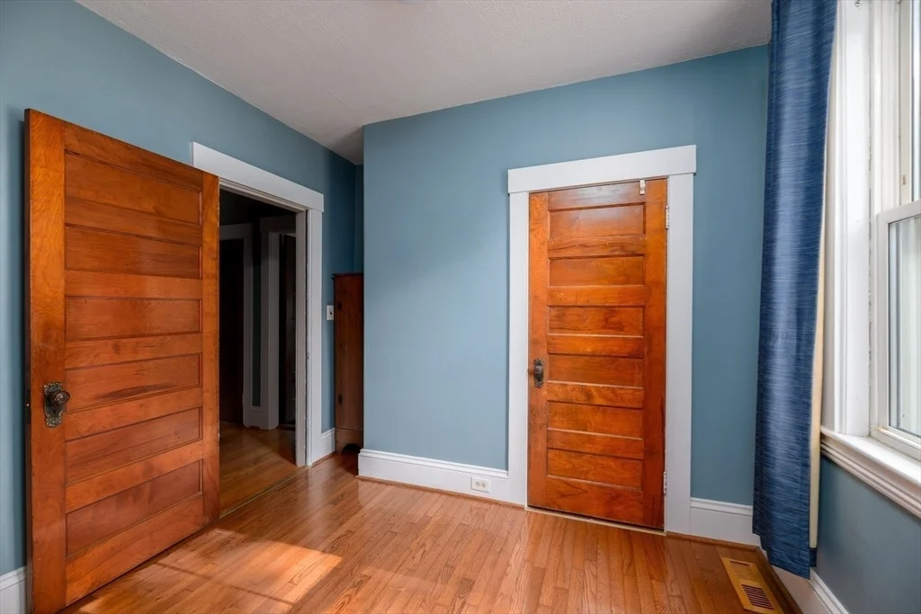 Photo of 28 Holt Road