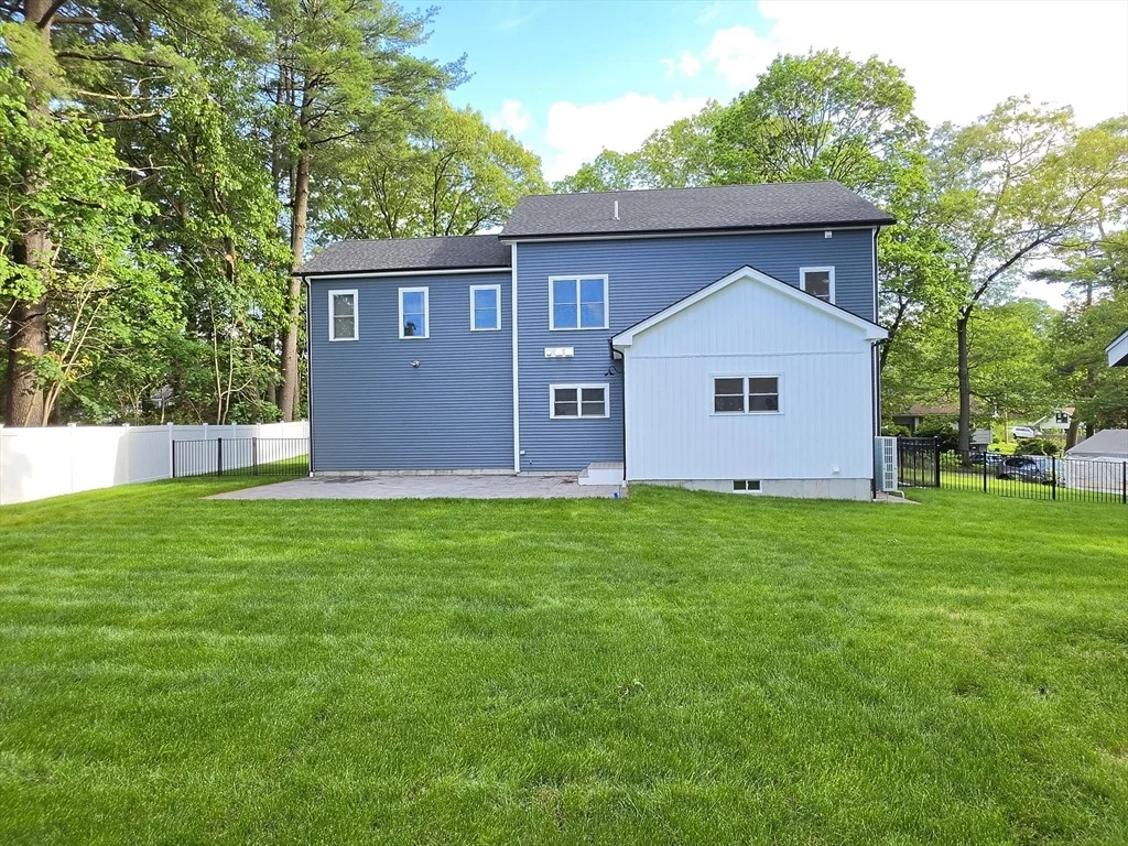 Photo of 9 Cypress Rd