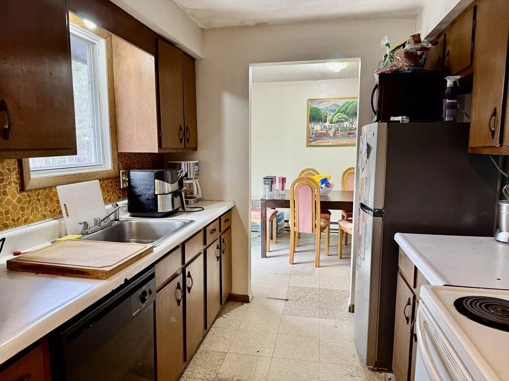 Photo of 237 Grantwood Dr