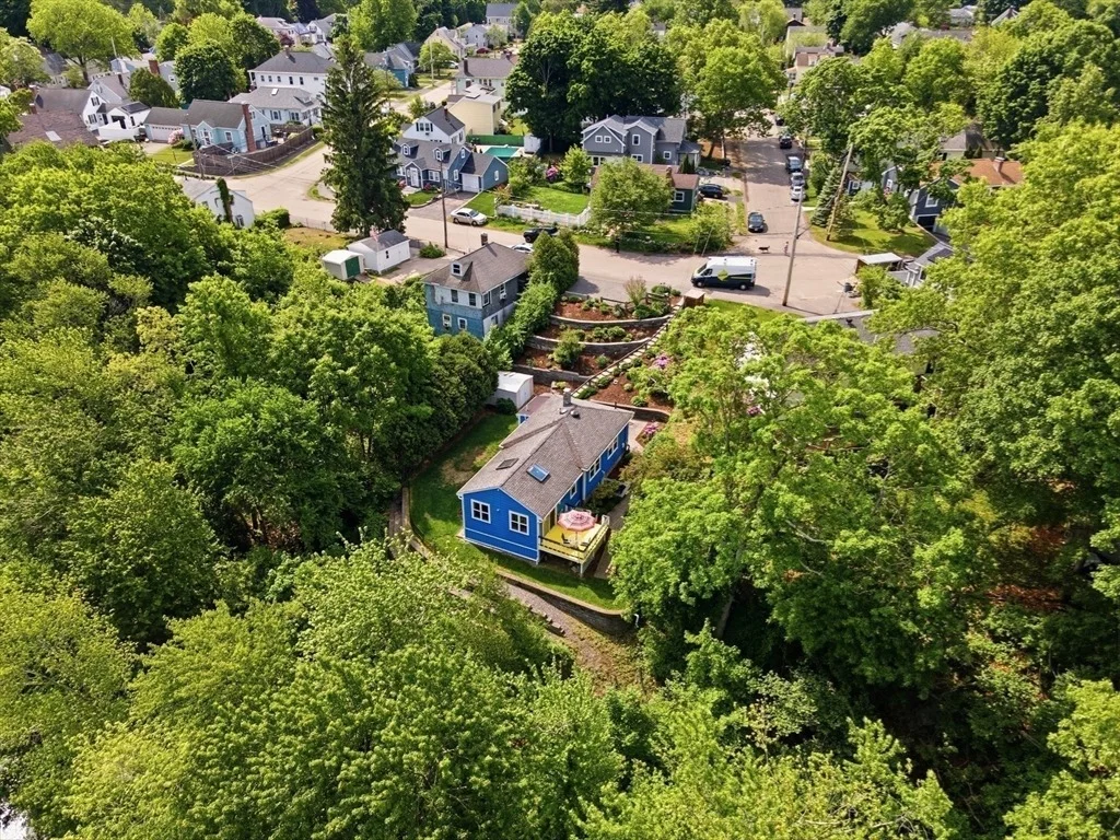 Photo of 225 Riverside Drive