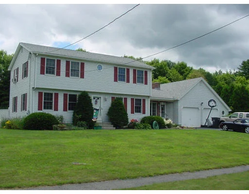 Photo of 11 Deer Path Ln