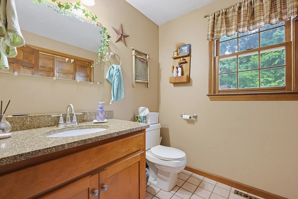 Photo of 60 Forest View Dr