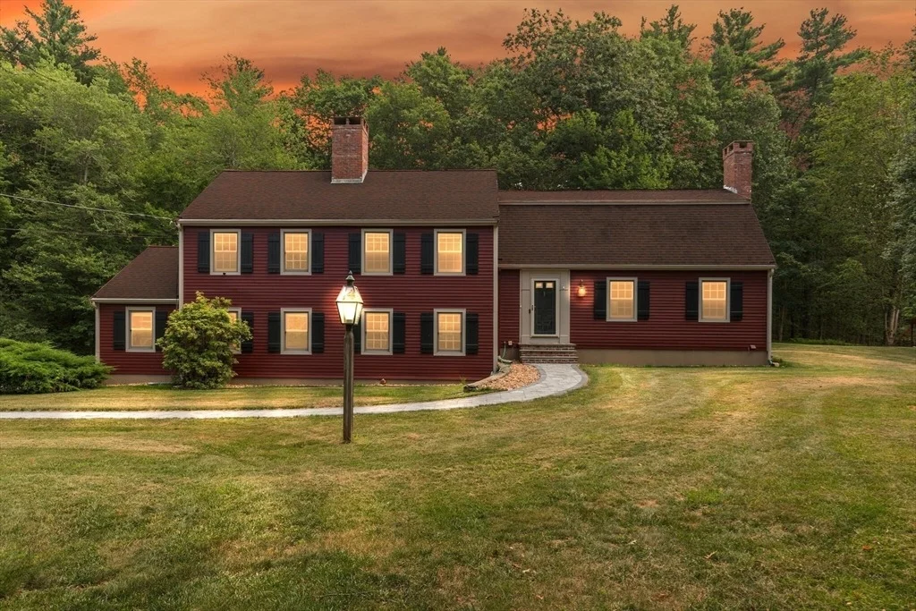 Photo of 35 Willowdale