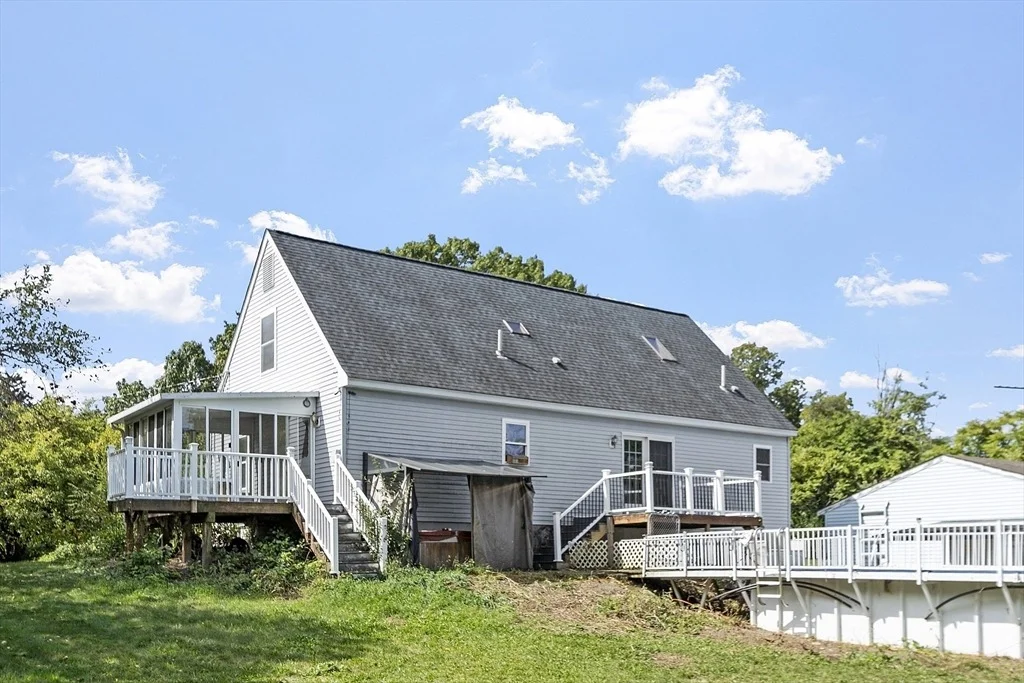 Photo of 25 Chace Ave