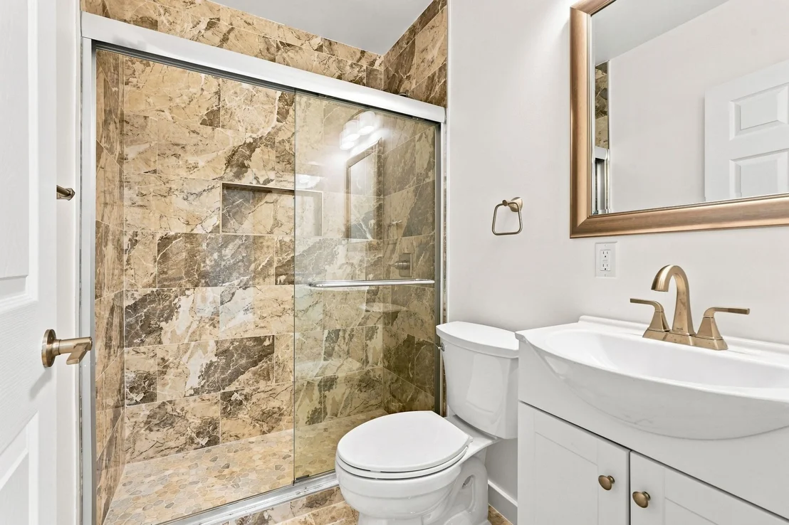 Photo of 204 River Dr