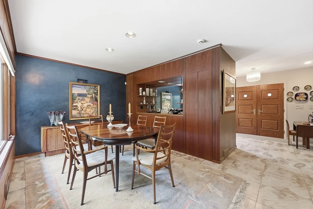 Photo of 200 Crestview Circle