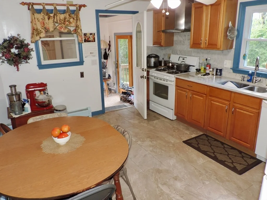 Photo of 96 Logtown Rd
