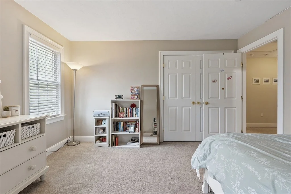 Photo of Unit A at 14 Longview Cir