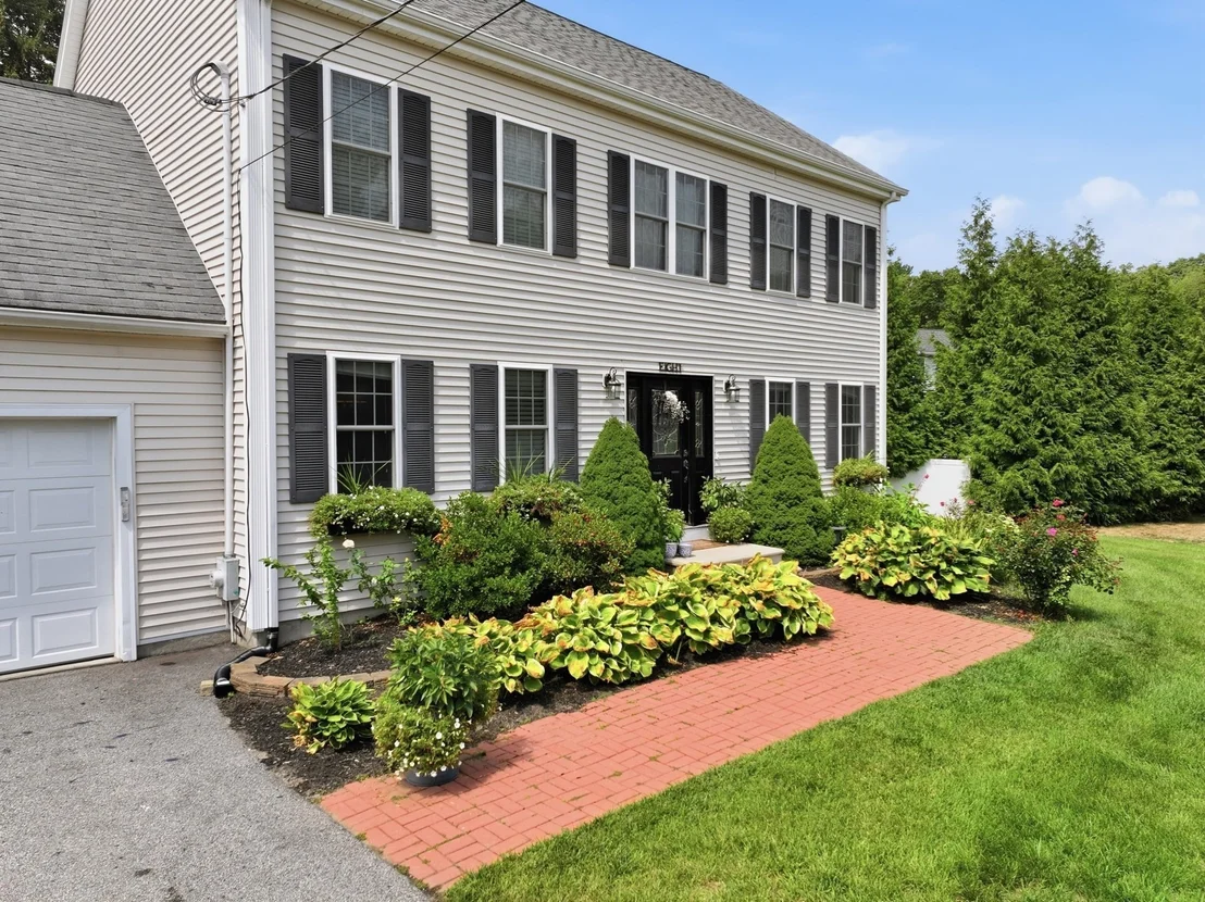 Photo of 8 Erika Way