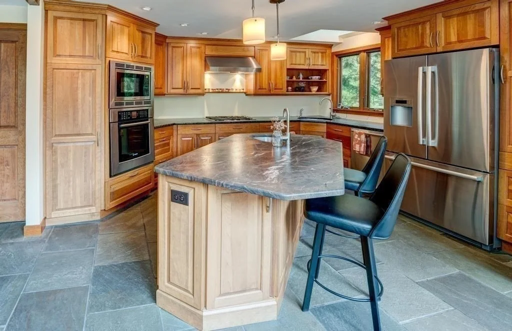 Photo of 40 Bicentennial Way