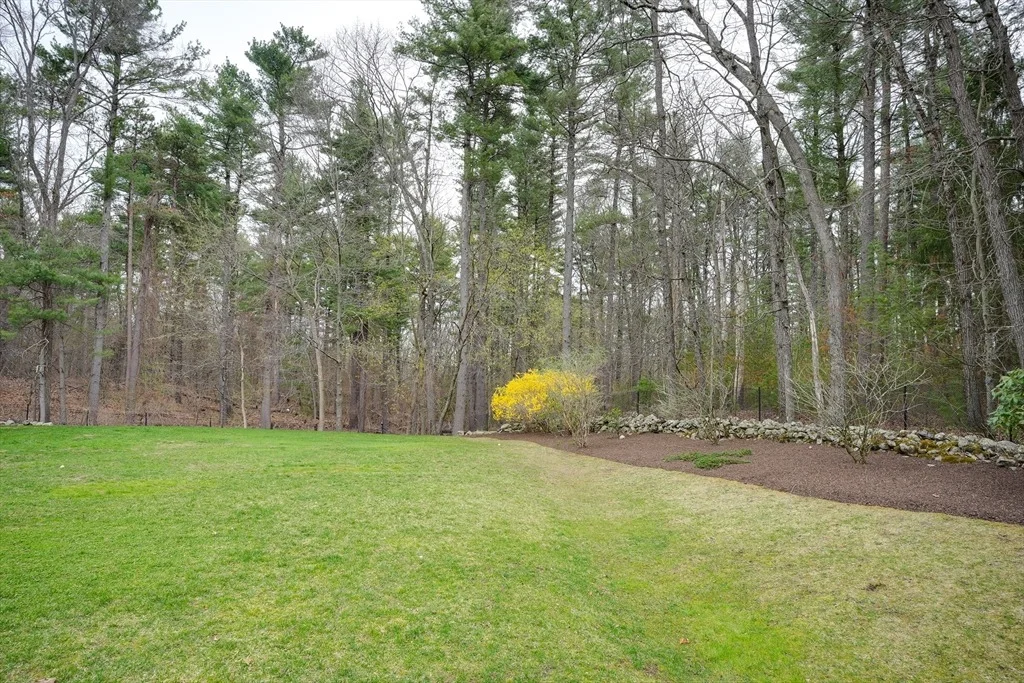Photo of 391 Concord Rd