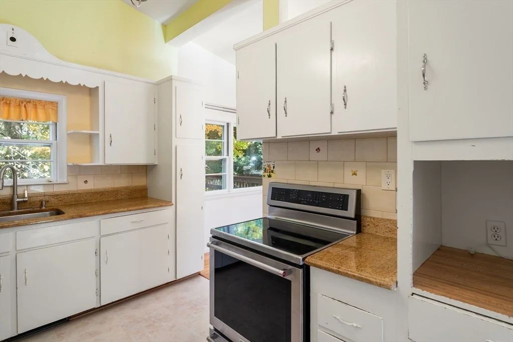 Photo of 157 Stanton Ave